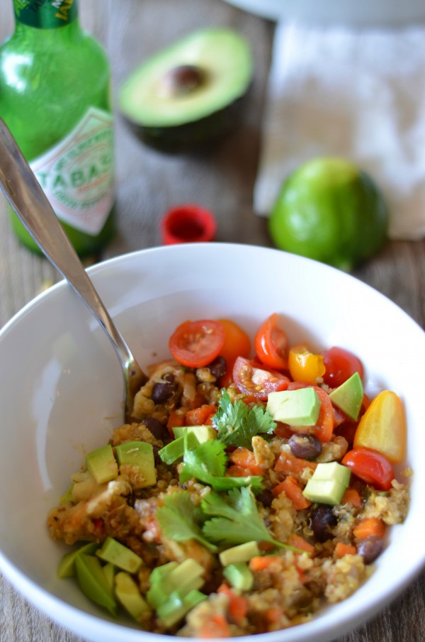 Black Bean & Veggie Taco Quinoa Bake | mountainmamacooks.com #glutenfree #TacoTuesday