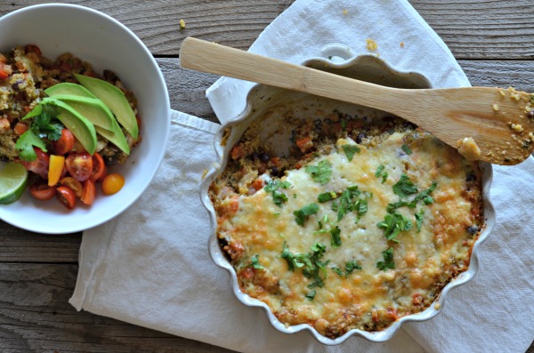 Black Bean & Veggie Taco Quinoa Bake | mountainmamacooks.com #glutenfree #TacoTuesday