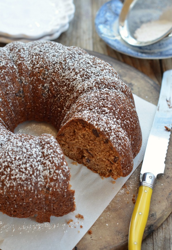 Apple Sauce Spiced Bundt Cake | mountainmamacooks.com