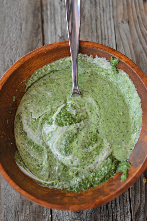 Spinach Pesto Pasta Salad | mountainmamacooks.com